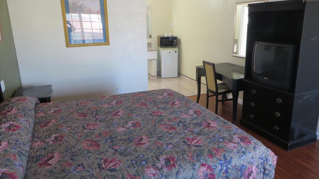 אורנג' Castaway Motel מראה חיצוני תמונה
