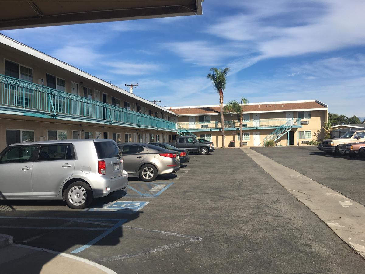 אורנג' Castaway Motel מראה חיצוני תמונה